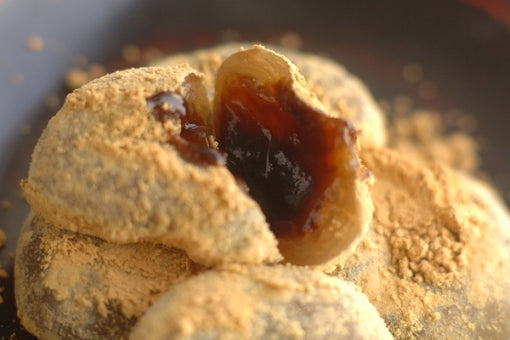 黒蜜入りわらび餅