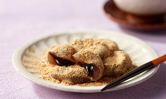 黒蜜入りわらび餅